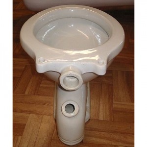 Inodoro antiguo W1948