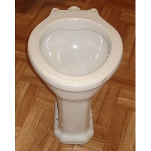 Inodoro antiguo W1948